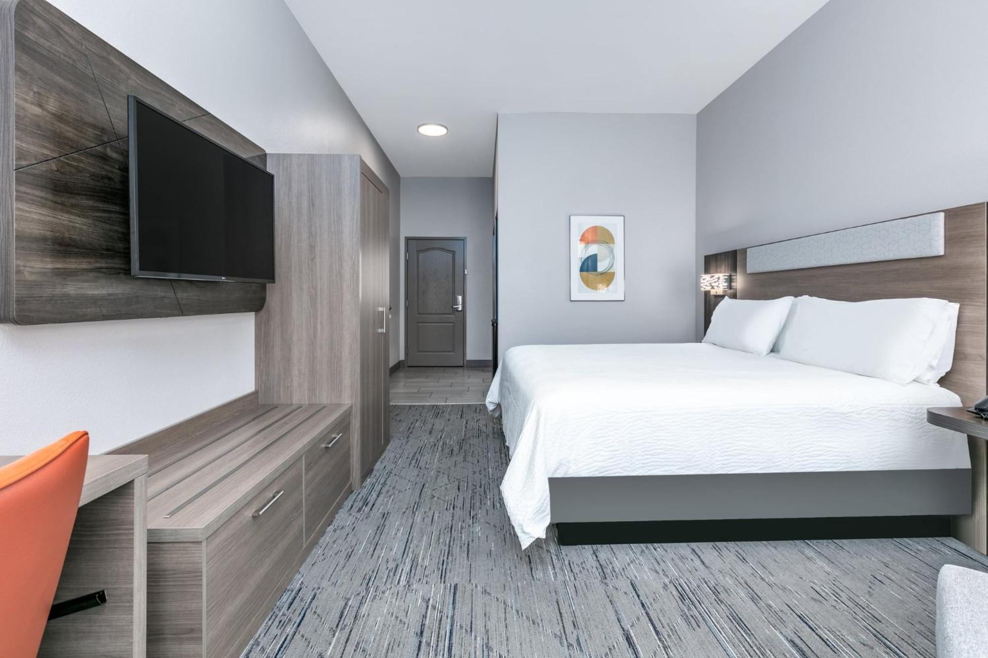 Holiday Inn Express Hotel & Suites Marshall By Ihg Exterior foto